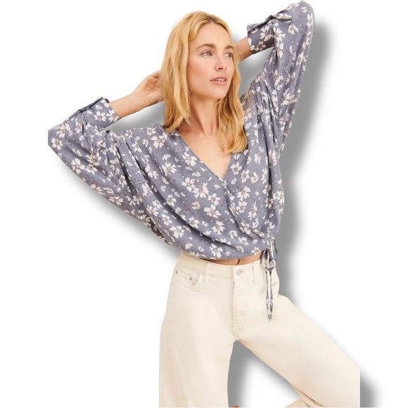 Dress Forum Free People Gray/Purple Blouse with Bishop Sleeves and Relaxed Fit - Picture 2 of 16